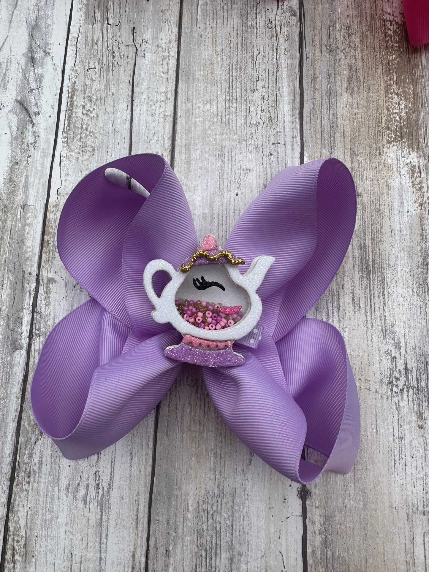 RTS - 6 Inch Bow and Shaker