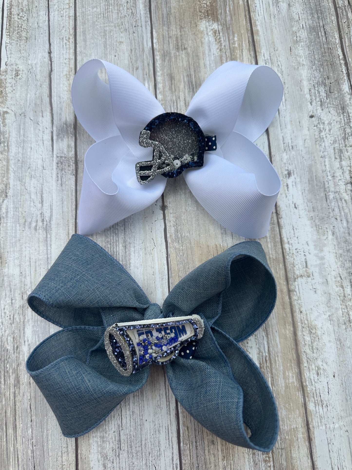 RTS - 6 Inch Bow and Shaker
