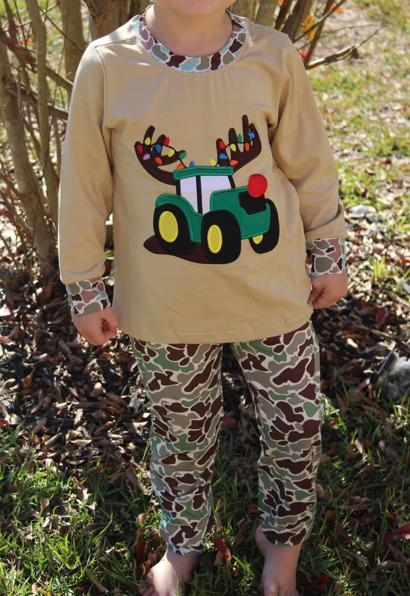 RTS - Reindeer Tractor Shirt