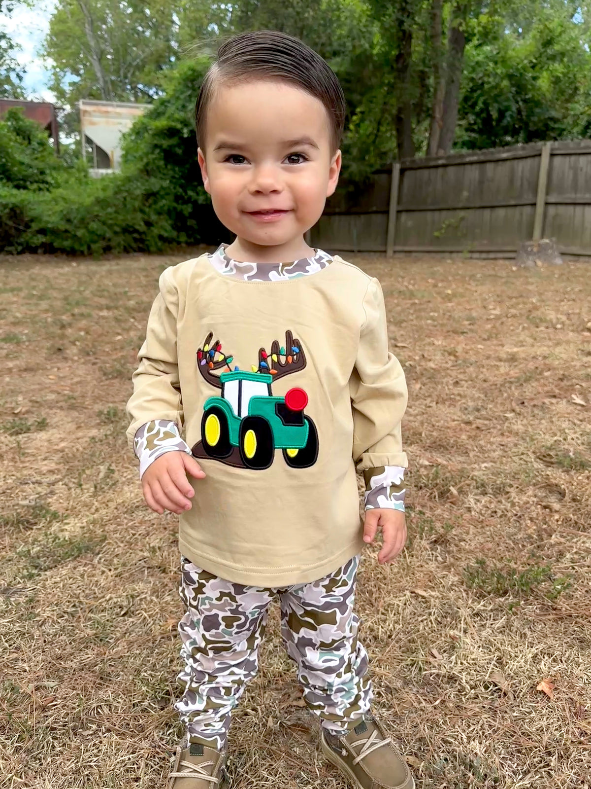 RTS - Reindeer Tractor Tee