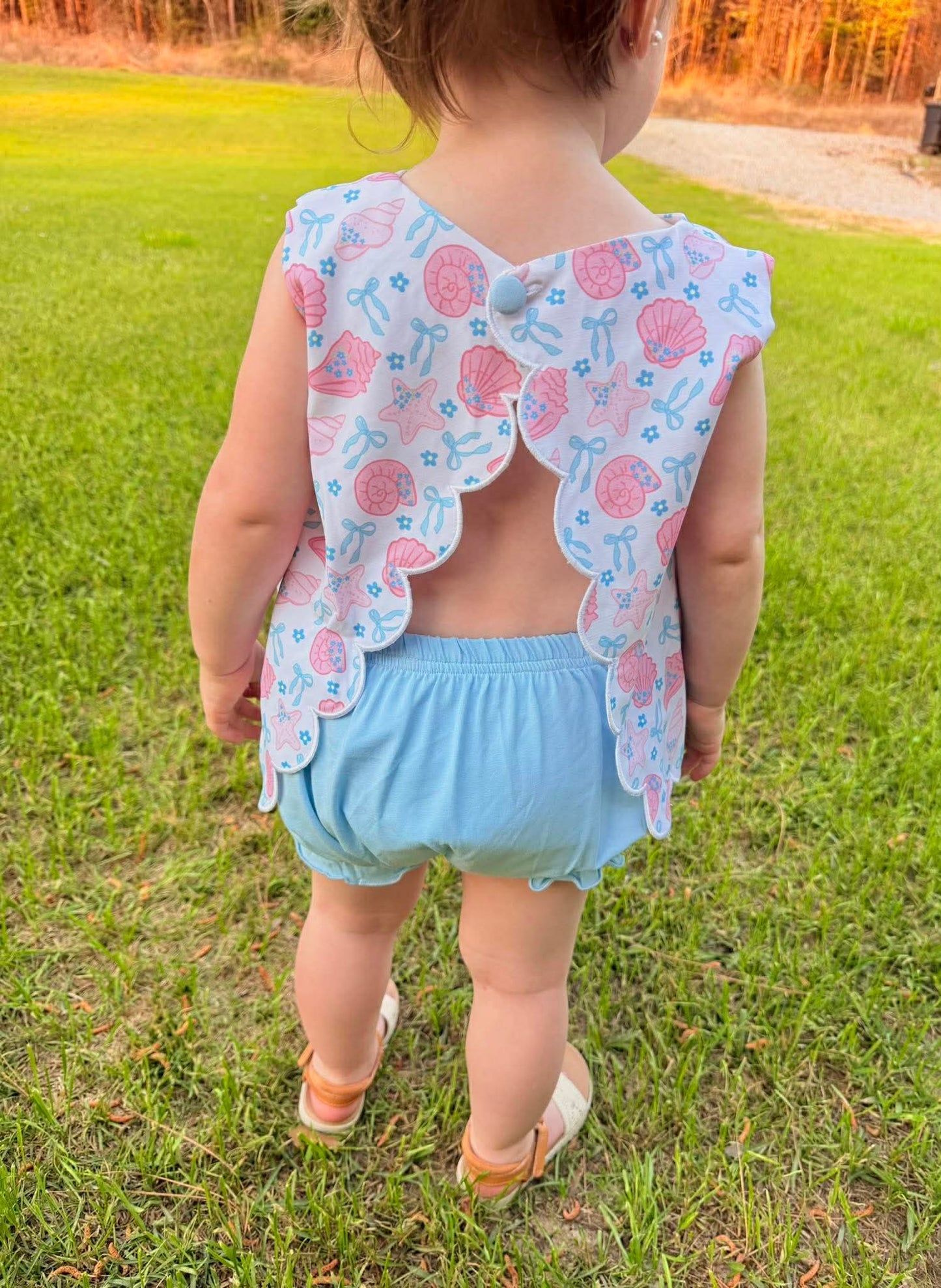 RTS - Bow/Seashell Diaper Set