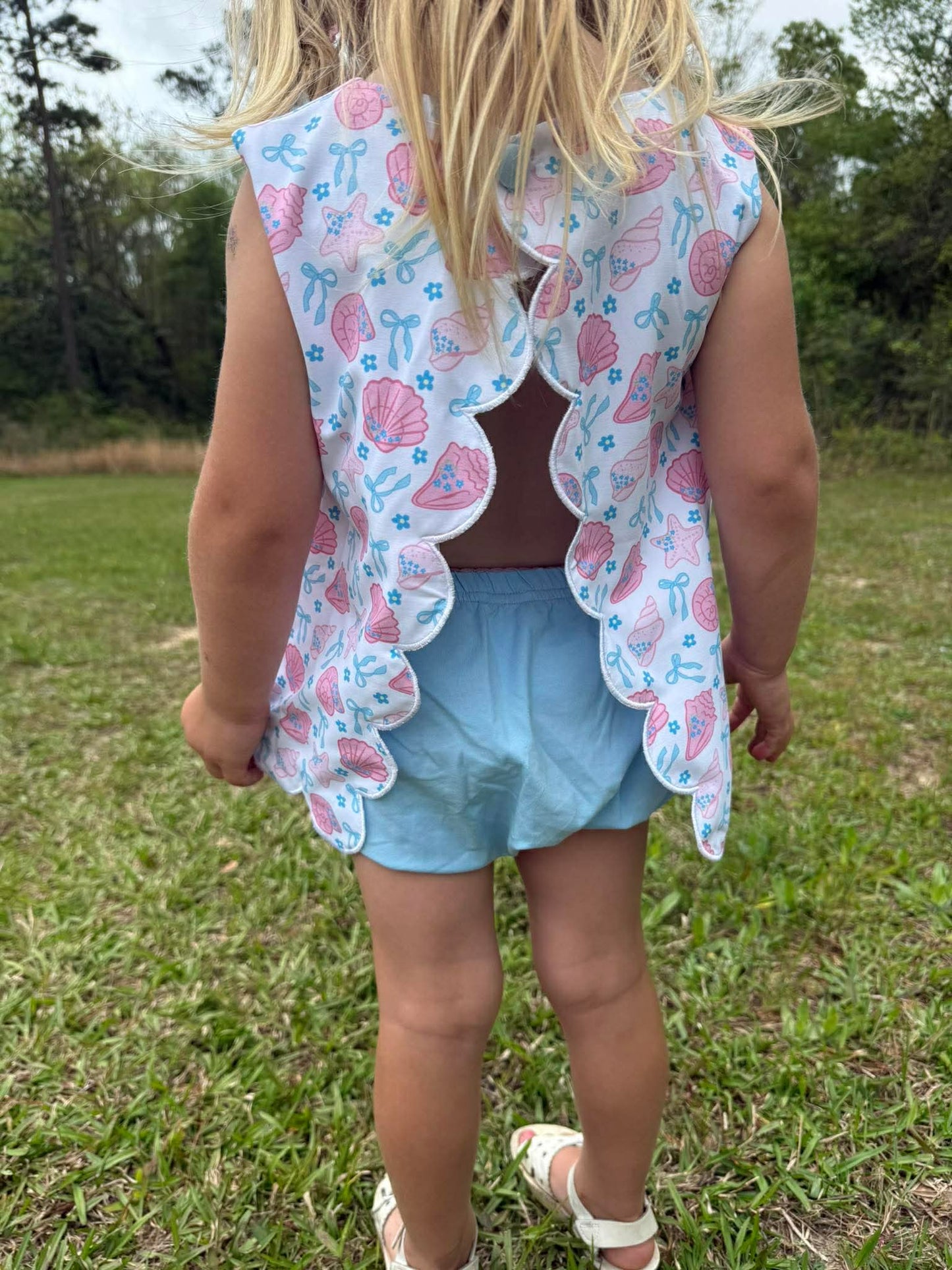 RTS - Bow/Seashell Diaper Set