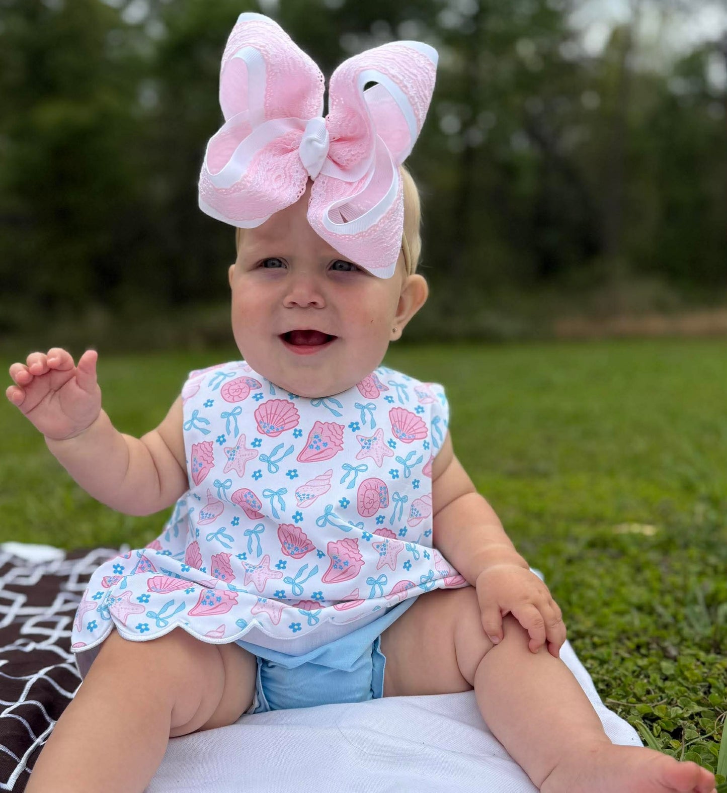 RTS - Bow/Seashell Diaper Set