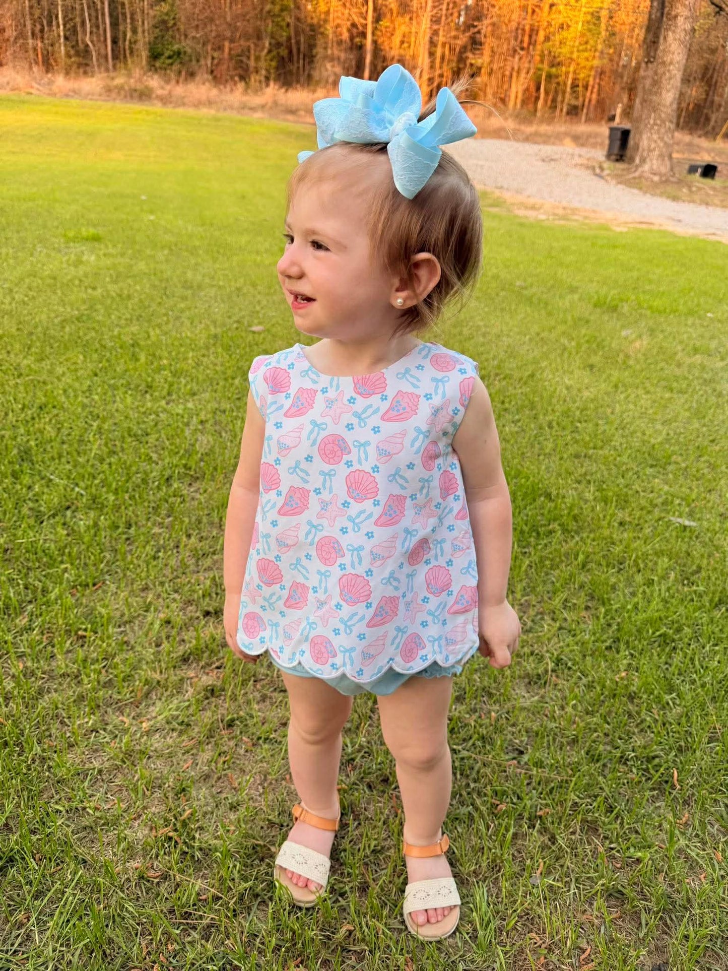 RTS - Bow/Seashell Diaper Set