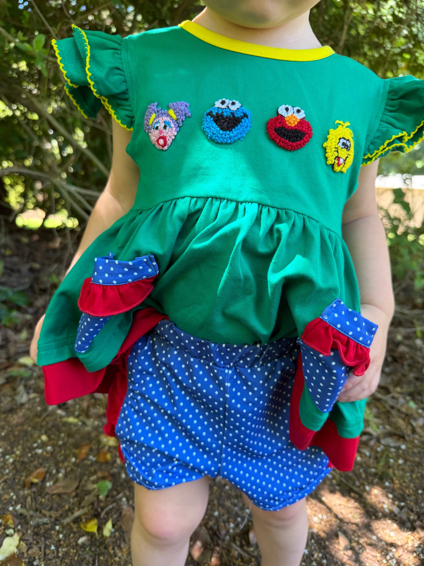 RTS - Girl Street Friends Short Set
